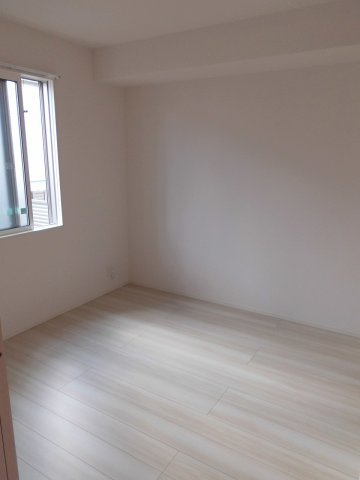 ラヴィーベール江井島の寝室