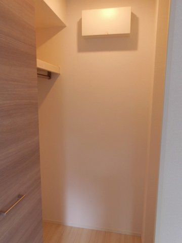 ラヴィーベール江井島の収納