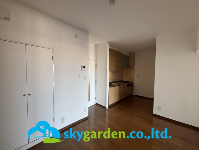 コスモ平塚中原の居間・リビング