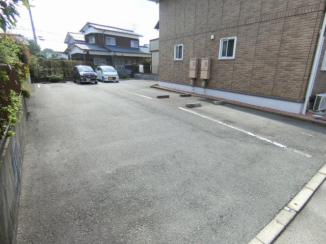 ディア・マーレの駐車場