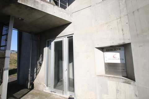 【エントランス】 | ZOOM-ZONE