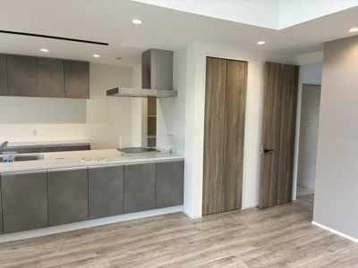 【居間・リビング】 | 大津市南志賀3丁目3-12　中古戸建