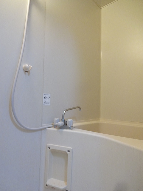 ハイムウエストの浴室