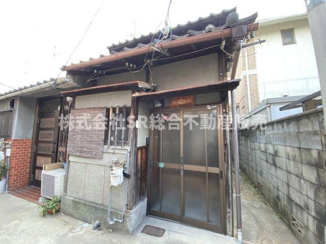 小阪本町2丁目中古テラスハウス