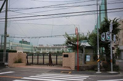 名古屋市昭和区長戸町３丁目の売地の周辺|名古屋市立桜山中学校まで1138m