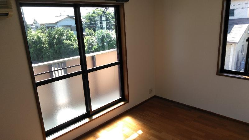 アンジェIII の洋室