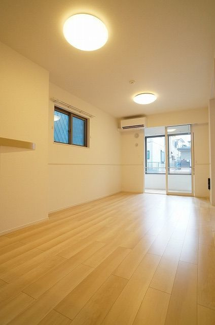 シャイン　ヴィレッジの居間・リビング|居室・リビング