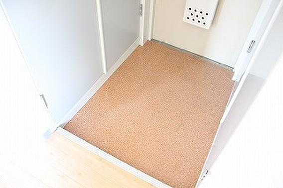 アバントコート本山の玄関