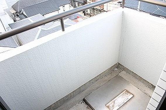 アバントコート本山のバルコニー