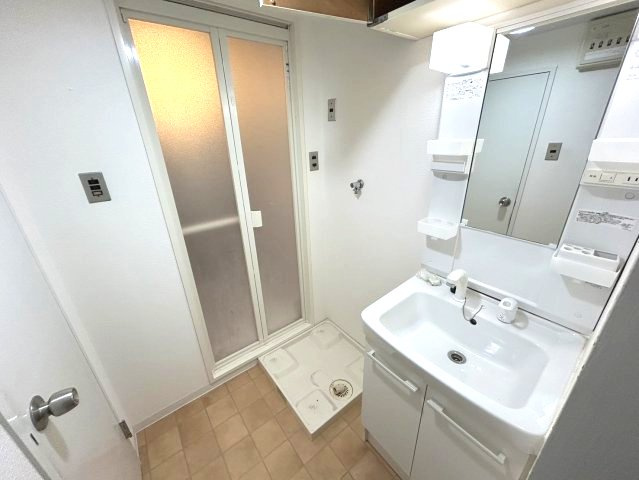 千里王子高層住宅Ａ棟の洗面所|使いやすい洗面所です