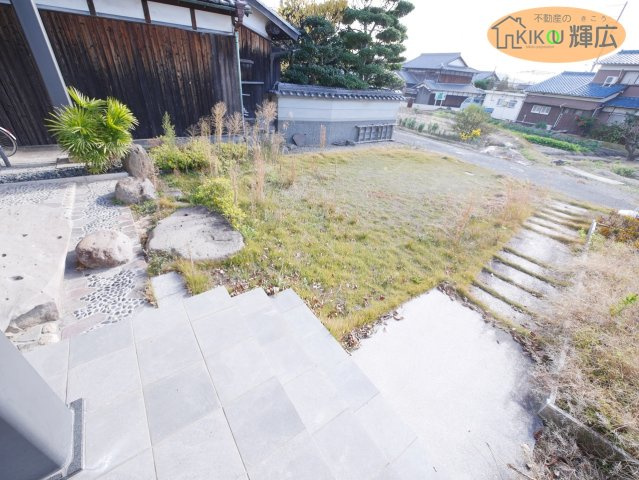 姫路市奥山　中古戸建の庭
