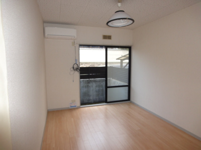  | サンハイツあづま