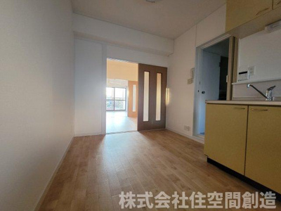 【居間・リビング】 | サニーメゾン曽根 | ※2024年11月下旬撮影