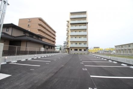 【駐車場】アルカンシエル