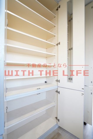 エスプリポート【キャッシュバック対象物件】の収納|大きなスペースがあり、収納には困りません