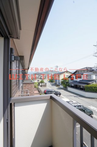 アヴニール合川【キャッシュバック対象】のバルコニー|お洗濯にも便利なバルコニー付き