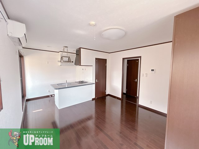 T-Veriousの居間・リビング