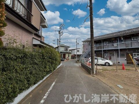 藤沢市辻堂元町3丁目　売地　の前面道路含む現地写真|12月15日撮影　現地外観