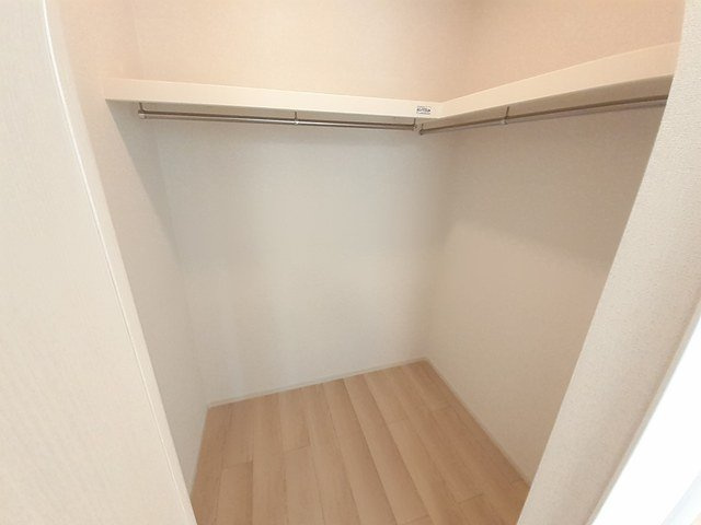 朝倉郡筑前町高上のアパートの収納