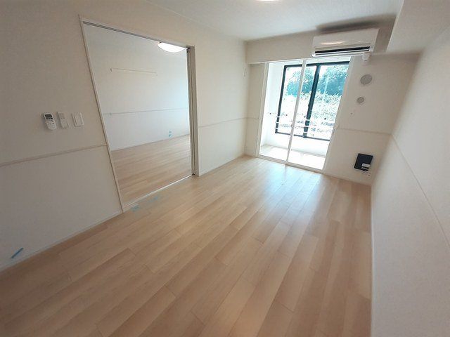 朝倉郡筑前町高上のアパートの居間・リビング