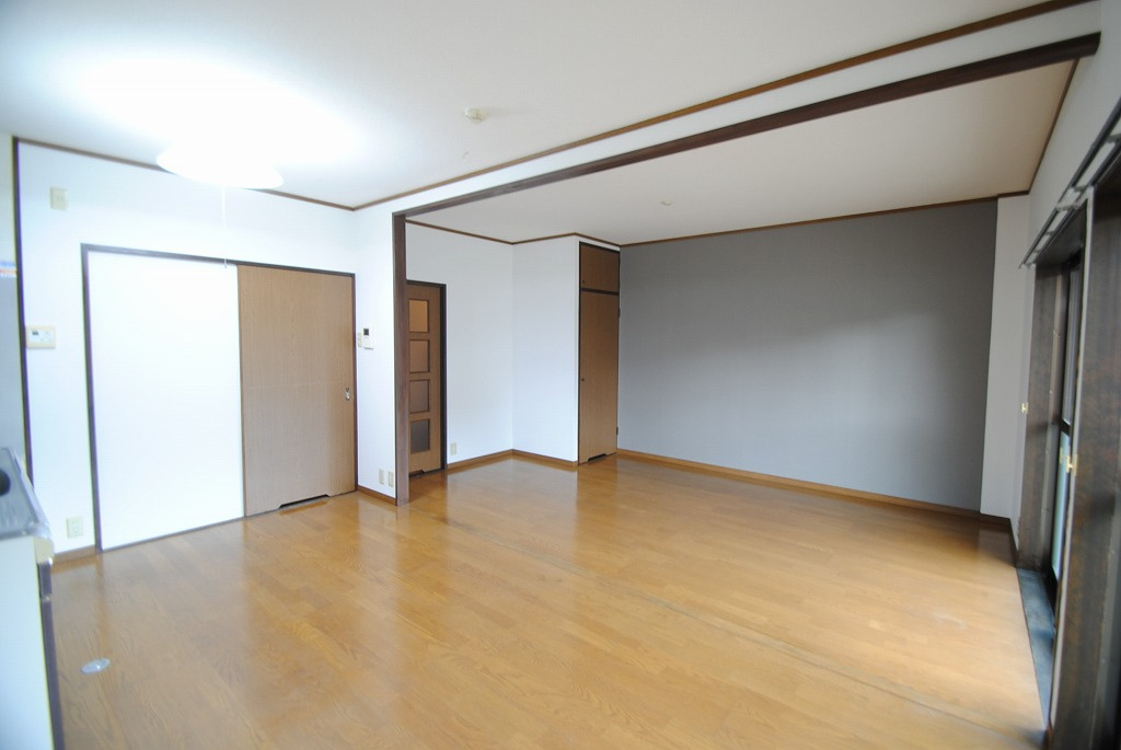 メゾンドールMURATAの居間・リビング