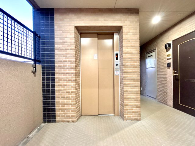 アパガーデンコート西方