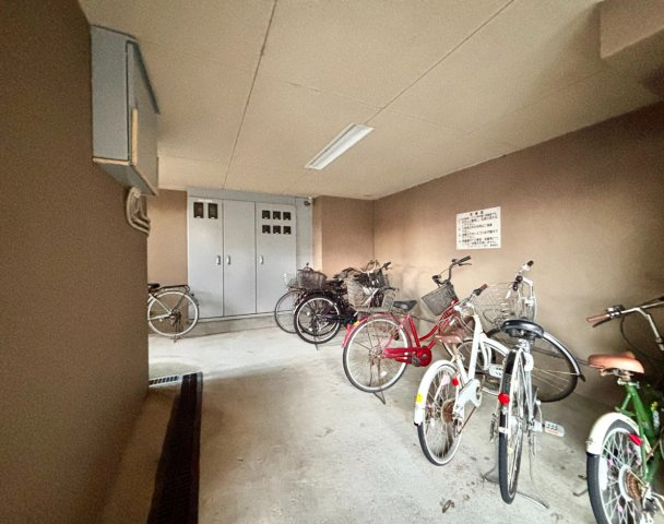 アパガーデンコート西方