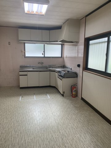 紀の川市粉河中古物件のキッチン