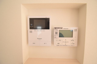 【セキュリティ】 | 呉市焼山桜ヶ丘2丁目　限定1棟【角地】【P5台可】 | ＴＶモニター付きインターホンで防犯対策も安心です。