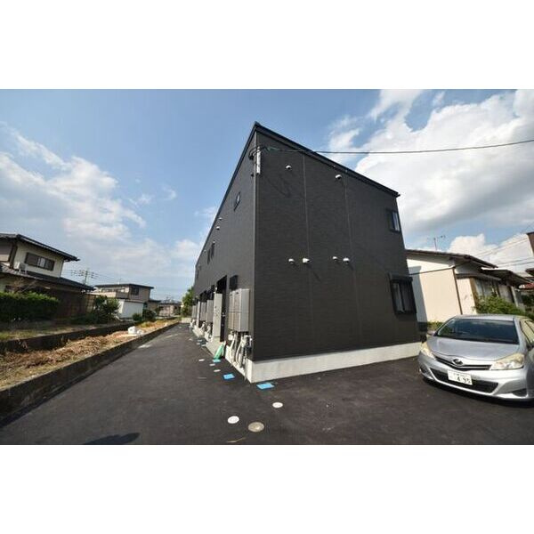 AIZU鳥栖【10.000円キャッシュバック対象物件】の駐車場