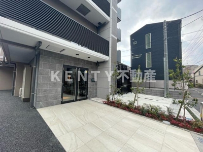 【エントランス】 | Ｓ－ＲＥＳＩＤＥＮＣＥ大森ｂｒｅｓａ | 清潔なエントランスです