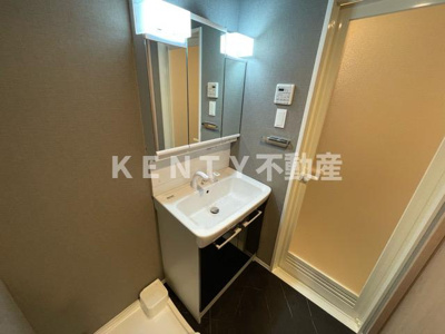 【独立洗面台】 | Ｓ－ＲＥＳＩＤＥＮＣＥ大森ｂｒｅｓａ | 使いやすい独立洗面台です