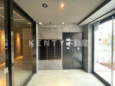 【ロビー】 | Ｓ－ＲＥＳＩＤＥＮＣＥ大森ｂｒｅｓａ | ゆとりのあるロビーです