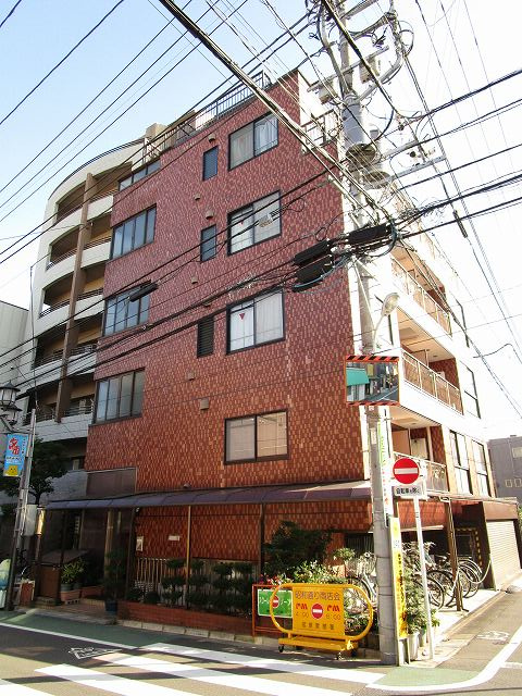 グレースヒグチ