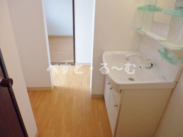 ウインズシャルマン