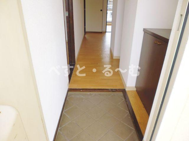 ウインズシャルマンの玄関