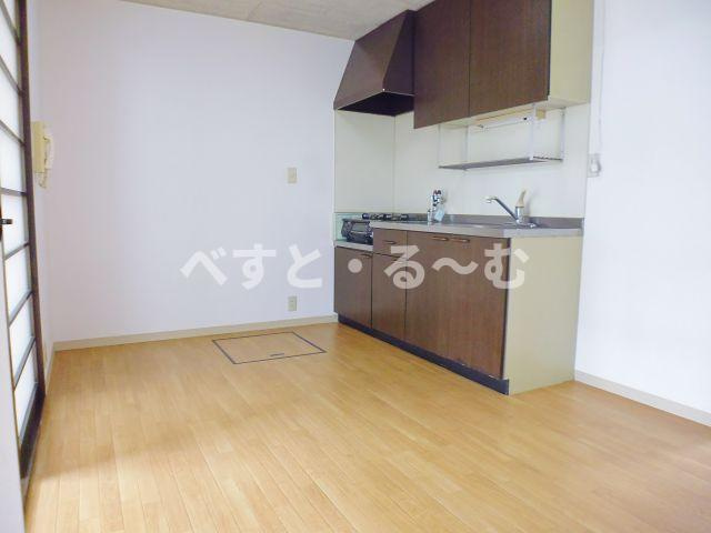 ウインズシャルマンの居間・リビング