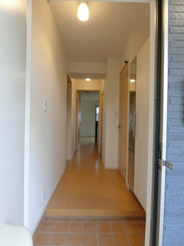 ブリッサ　Ｂの玄関