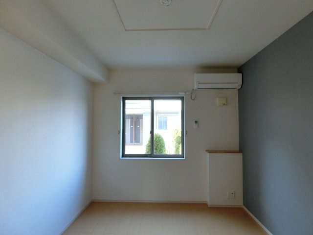 ブリッサ　Ｂの洋室