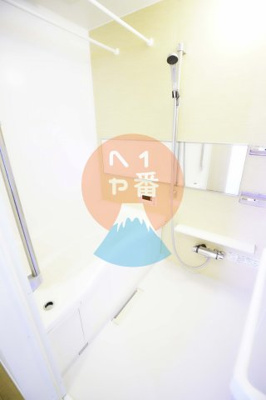 【浴室】 | サニーフラットT | お洒落なカラーのお風呂