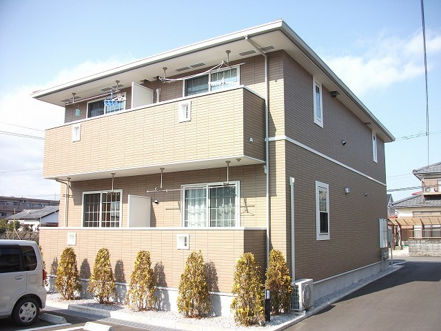 エンブレイス　Ａ