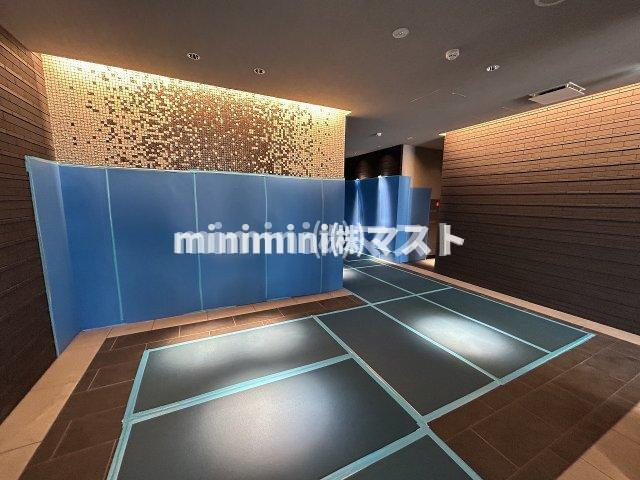 大阪市西区南堀江２丁目の賃貸マンションのロビー