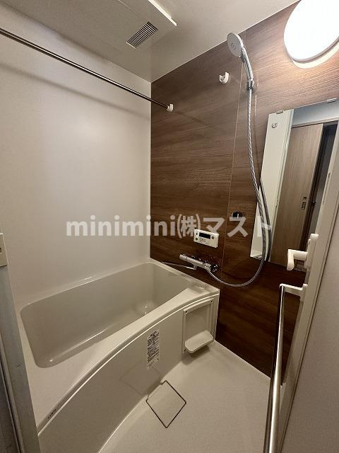 大阪市西区南堀江２丁目の賃貸マンションの浴室