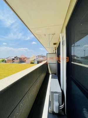 【バルコニー】 | ローズマリーⅡ | お洗濯にも便利なバルコニー付き