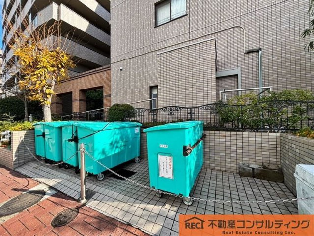 サーパス鳴尾の周辺