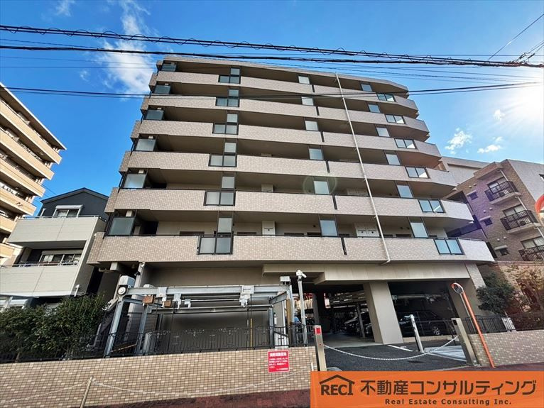 サーパス鳴尾の外観