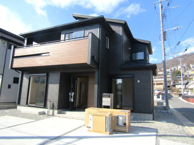 【外観】 | ブルーミングガーデン甲府市羽黒町　1号棟 | 外観もきれいです