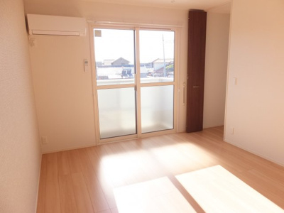 【洋室】 | エヴァーグリーン光林