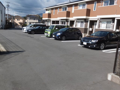 【駐車場】 | エヴァーグリーン光林