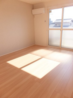 【洋室】 | エヴァーグリーン光林